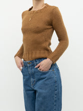 Load image into Gallery viewer, Vintage x DOLCE &amp; GABBANA Camel Knit Fitted Sweater (XS, S)