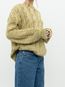 Vintage x Handmade Cozy Yellow-Green Sweater (M-XL)