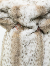 Load image into Gallery viewer, Vintage x Made in Canada x STERLING STALL Faux Fur Coat (XS-M)