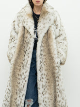 Load image into Gallery viewer, Vintage x Made in Canada x STERLING STALL Faux Fur Coat (XS-M)