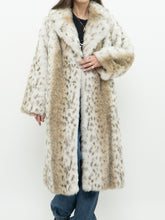 Load image into Gallery viewer, Vintage x Made in Canada x STERLING STALL Faux Fur Coat (XS-M)