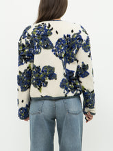 Load image into Gallery viewer, Modern x Cream Raised Knit Floral Cropped Jacket (M, L)