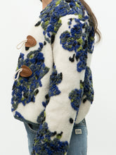 Load image into Gallery viewer, Modern x Cream Raised Knit Floral Cropped Jacket (M, L)