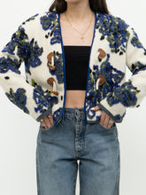 Load image into Gallery viewer, Modern x Cream Raised Knit Floral Cropped Jacket (M, L)