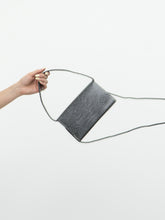 Load image into Gallery viewer, Vintage x Faux Leather Grey Snakeskin Purse
