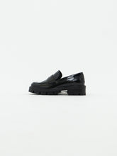 Load image into Gallery viewer, MASSIMO DUTI x Deadstock Black Faux Leather Loafers (6)