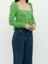 Load image into Gallery viewer, Modern x AFMR Green Floral Cropped Blouse (XS, S)
