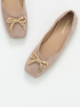 Load image into Gallery viewer, Modern x Blush Faux Suede Bow Ballet Flat (7)