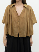 Load image into Gallery viewer, BANANA REPUBLIC  x Camel Silk &amp; Cotton Pleated Button-Up (S)