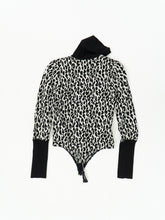 Load image into Gallery viewer, WOLFORD x B&amp;W Leopard Bodysuit (XS, S)