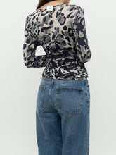 Load image into Gallery viewer, Vintage x Made in Italy x MAX MARA Leopard Top (S, M)