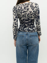 Load image into Gallery viewer, Vintage x Made in Italy x MAX MARA Leopard Top (S, M)