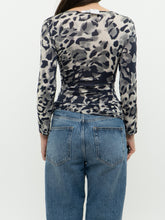 Load image into Gallery viewer, Vintage x Made in Italy x MAX MARA Leopard Top (S, M)