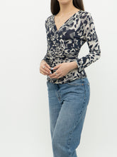 Load image into Gallery viewer, Vintage x Made in Italy x MAX MARA Leopard Top (S, M)