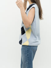 Load image into Gallery viewer, Vintage x Made in Hong Kong x Blue Argyle Cotton Knit Vest (S-L)