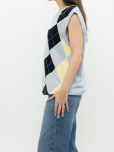 Load image into Gallery viewer, Vintage x Made in Hong Kong x Blue Argyle Cotton Knit Vest (S-L)