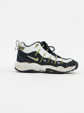 Load image into Gallery viewer, NIKE x Air Navy, White Sneaker (8W)