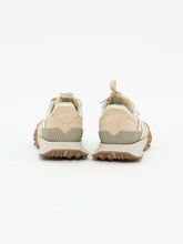 Load image into Gallery viewer, NEW BALANCE x Beige Sneaker (5, 5.5W)