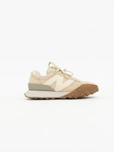 Load image into Gallery viewer, NEW BALANCE x Beige Sneaker (5, 5.5W)