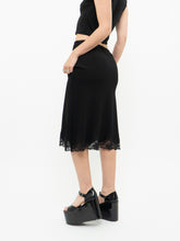 Load image into Gallery viewer, Vintage x Made in Canada x Black Lace Midi Skirt (S, M)