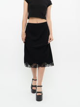 Load image into Gallery viewer, Vintage x Made in Canada x Black Lace Midi Skirt (S, M)