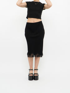 Vintage x Made in Canada x Black Lace Midi Skirt (S, M)