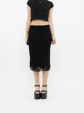 Load image into Gallery viewer, Vintage x Made in Canada x Black Lace Midi Skirt (S, M)