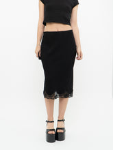 Load image into Gallery viewer, Vintage x Made in Canada x Black Lace Midi Skirt (S, M)