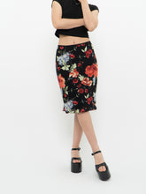 Load image into Gallery viewer, Vintage x Made in Canada x LOUBEN Black Floral Midi Skirt (XS, S)