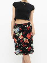 Load image into Gallery viewer, Vintage x Made in Canada x LOUBEN Black Floral Midi Skirt (XS, S)