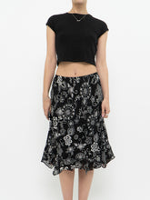 Load image into Gallery viewer, Vintage x Reversible Floral Chiffon Midi Skirt (XS, S)