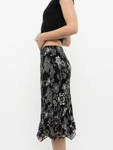 Load image into Gallery viewer, Vintage x Reversible Floral Chiffon Midi Skirt (XS, S)