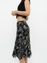 Load image into Gallery viewer, Vintage x Reversible Floral Chiffon Midi Skirt (XS, S)