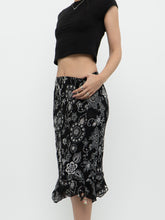 Load image into Gallery viewer, Vintage x Reversible Floral Chiffon Midi Skirt (XS, S)