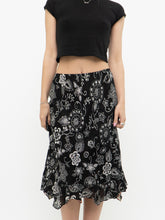 Load image into Gallery viewer, Vintage x Reversible Floral Chiffon Midi Skirt (XS, S)