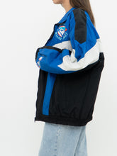 Load image into Gallery viewer, Vintage x Made in Canada x BLUE JAYS MLB Windbreaker (XL)