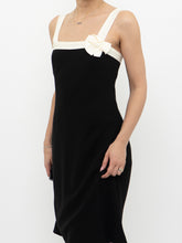 Load image into Gallery viewer, Vintage x NINE WEST Black, Cream Flower Midi Dress (S)