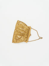 Load image into Gallery viewer, Vintage x Made in USA x WHITING AND DAVIS Chainlink Gold Clutch