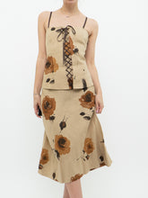 Load image into Gallery viewer, Vintage x Made in Canada x HOLT RENFREW Beige Floral Linen Set (S, M)