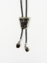 Load image into Gallery viewer, Vintage x Black Cluster Stone Leather Bolo