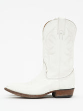 Load image into Gallery viewer, Vintage x BILTRITE White Leather Cowboy Boots (8, 8.5W)