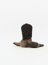 Load image into Gallery viewer, Vintage x Made in USA x African Two-Tone Brown Leather Heart Cowboy Boots (6.5-7)