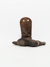 Load image into Gallery viewer, Vintage x LAREDO Dark Brown Worn Leather Boots (8.5, 9W)