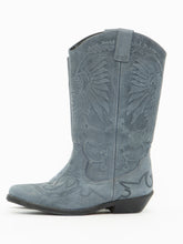 Load image into Gallery viewer, Vintage x Made in Spain x OFF-CAMPUS Ash Blue Suede Cowboy Boot (7, 7.5W)