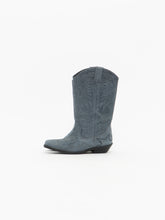 Load image into Gallery viewer, Vintage x Made in Spain x OFF-CAMPUS Ash Blue Suede Cowboy Boot (7, 7.5W)