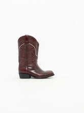 Load image into Gallery viewer, Vintage x Made in Mexico x EL JINETE Burgundy Embroidered Shiny Cowboy Boots (8-8.5)