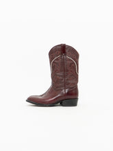 Load image into Gallery viewer, Vintage x Made in Mexico x EL JINETE Burgundy Embroidered Shiny Cowboy Boots (8-8.5)