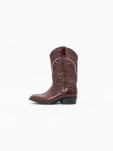 Load image into Gallery viewer, Vintage x Made in Mexico x EL JINETE Burgundy Embroidered Shiny Cowboy Boots (8-8.5)