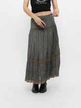 Load image into Gallery viewer, Vintage x Sage Green Bohemian Midi Skirt (M, L)