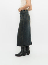 Load image into Gallery viewer, Modern x Faded Denim Stretchy Midi Skirt (S)